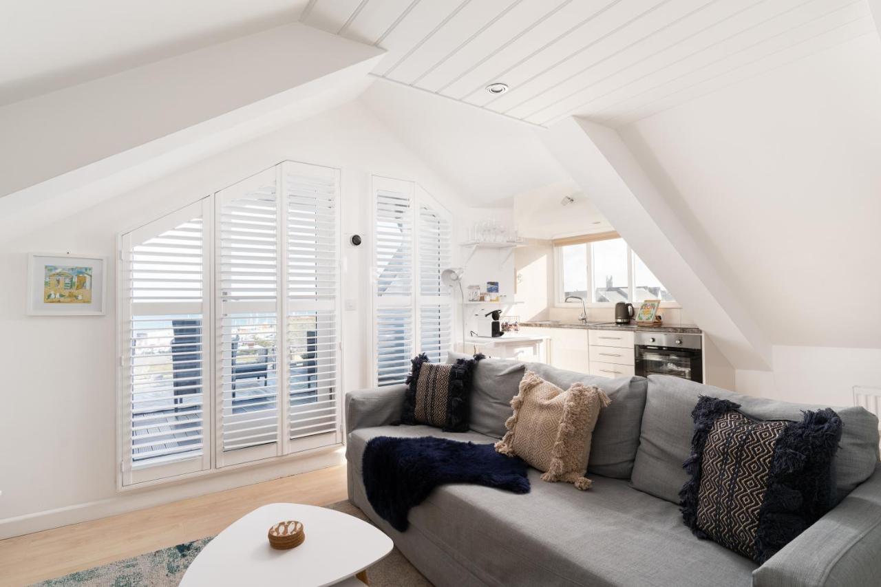 Stunning Views Over Mounts Bay With Balcony Penzance Exterior foto