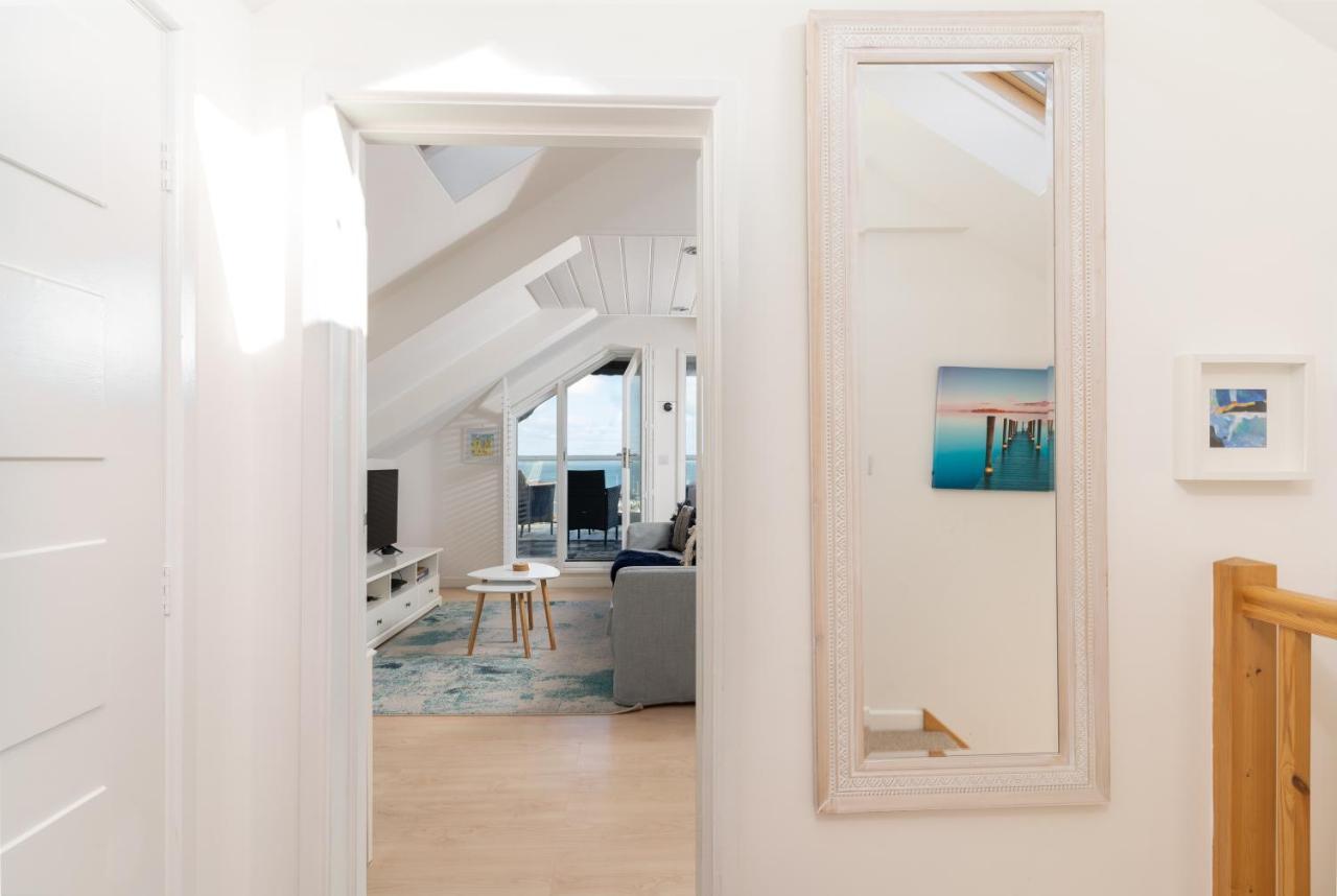 Stunning Views Over Mounts Bay With Balcony Penzance Exterior foto